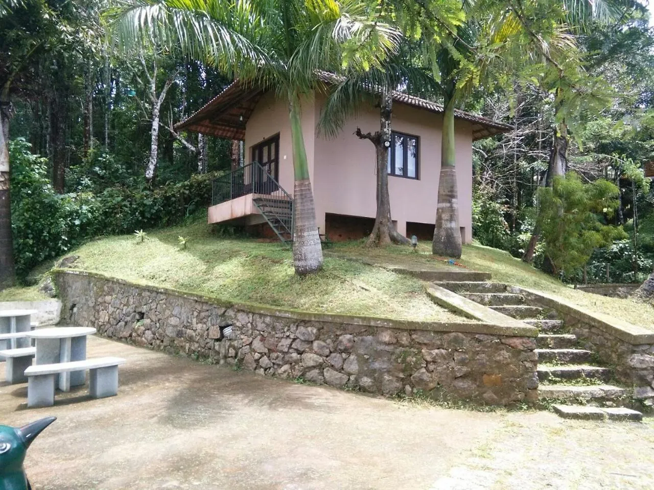 Rippon Mount Resorts Kalpetta